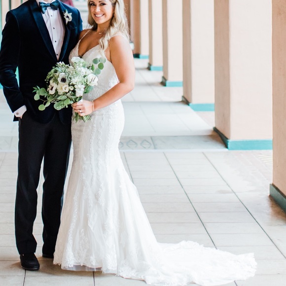 Wedding Dress: Lilian West 1159 - Picture 3 of 7